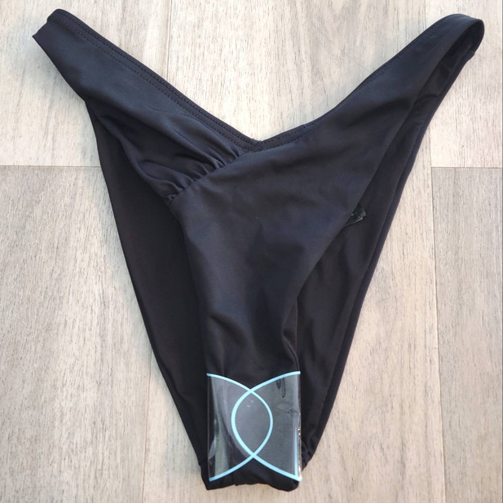 ASOS High Waist V Black Bikini Bottom size 8
